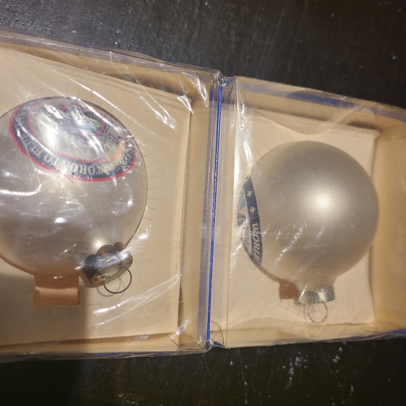 Vintage Blue Jays Chrismas 1992 World Series Champion Ornaments. Never Opened. - Picture 5 of 5